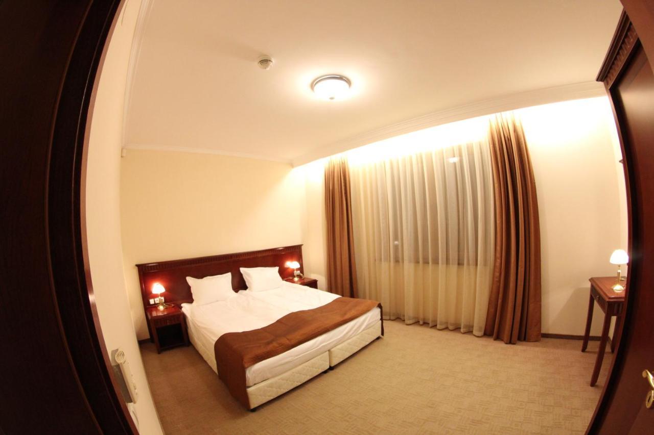 Downtown Bansko Resort Exterior photo