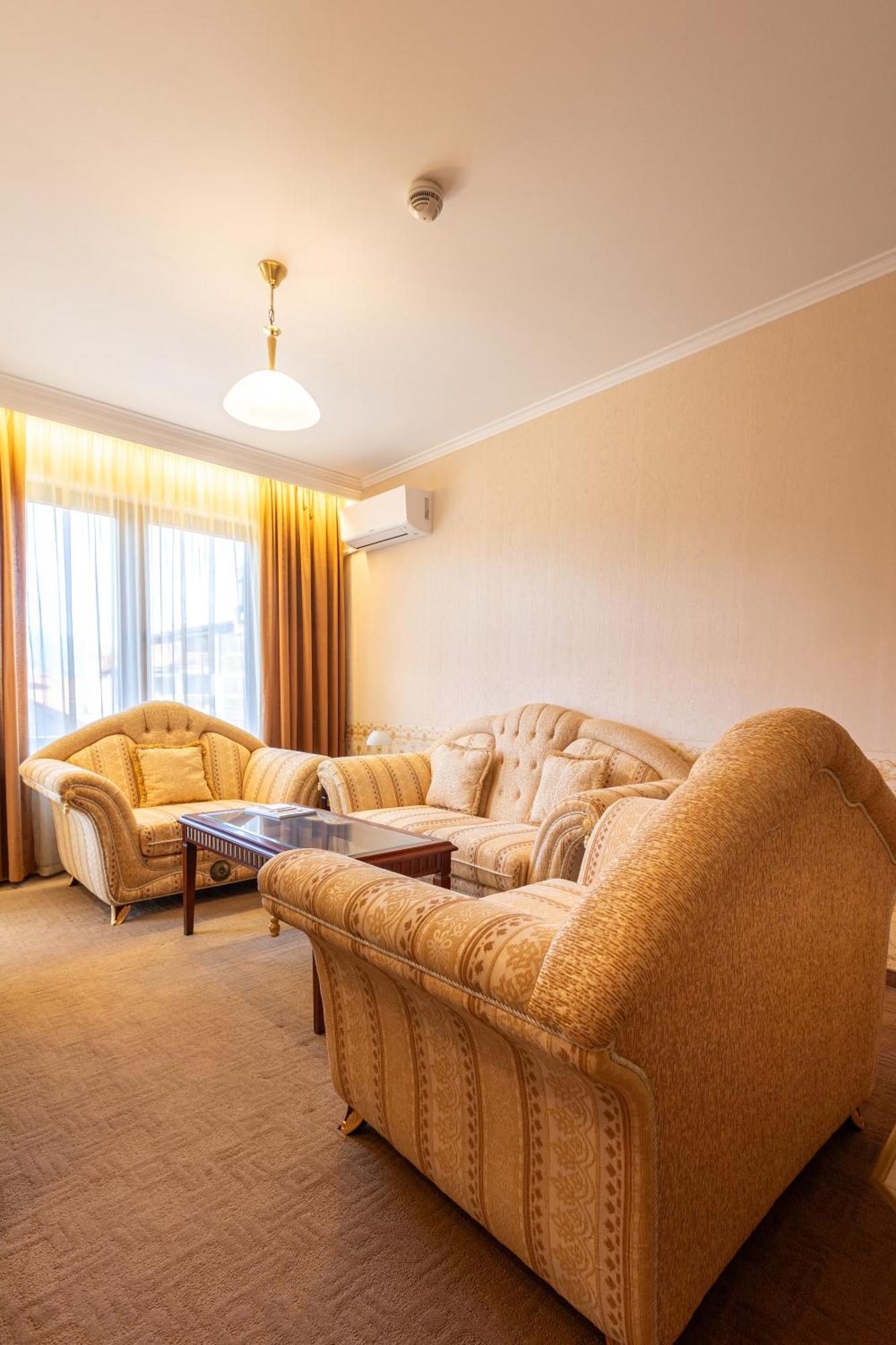 Downtown Bansko Resort Exterior photo
