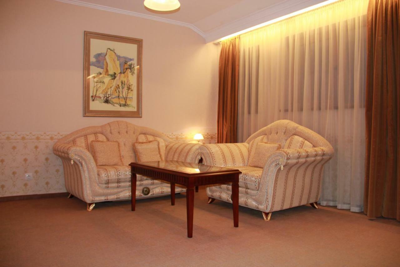 Downtown Bansko Resort Exterior photo